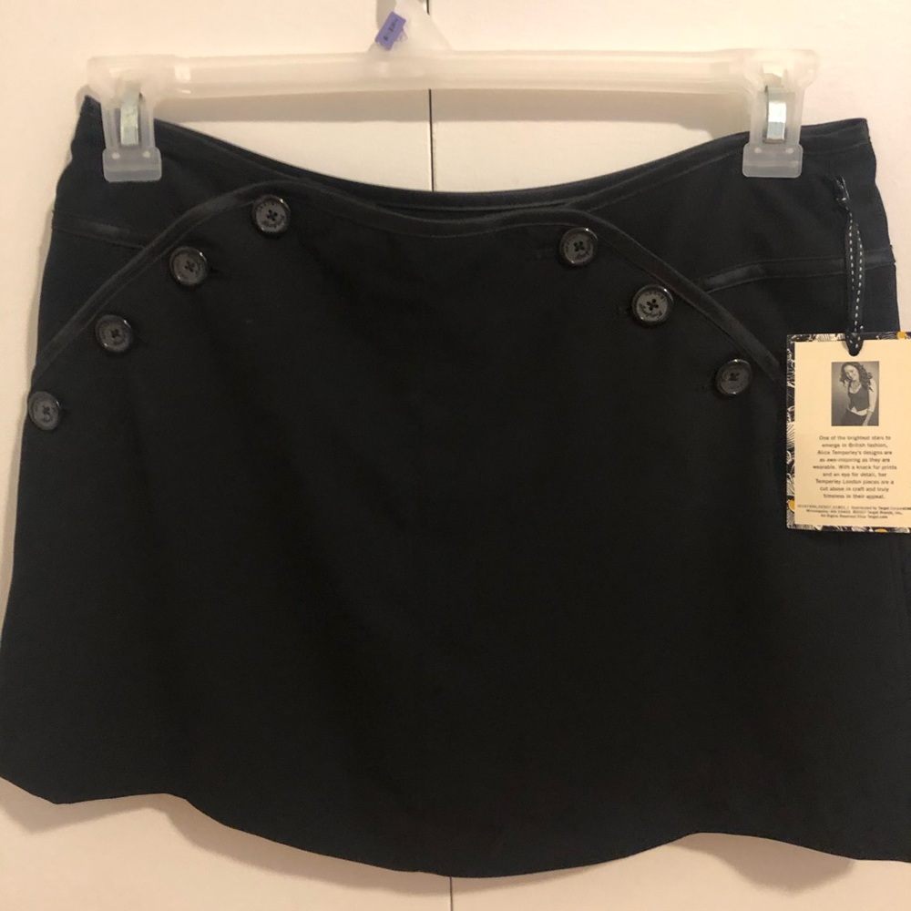 NWT Black skirt